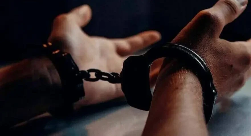 قىرعىزستان پرەزيدەنتىنىڭ ەكس-كومەكشىسى مولدوۆادا ۇستالدى