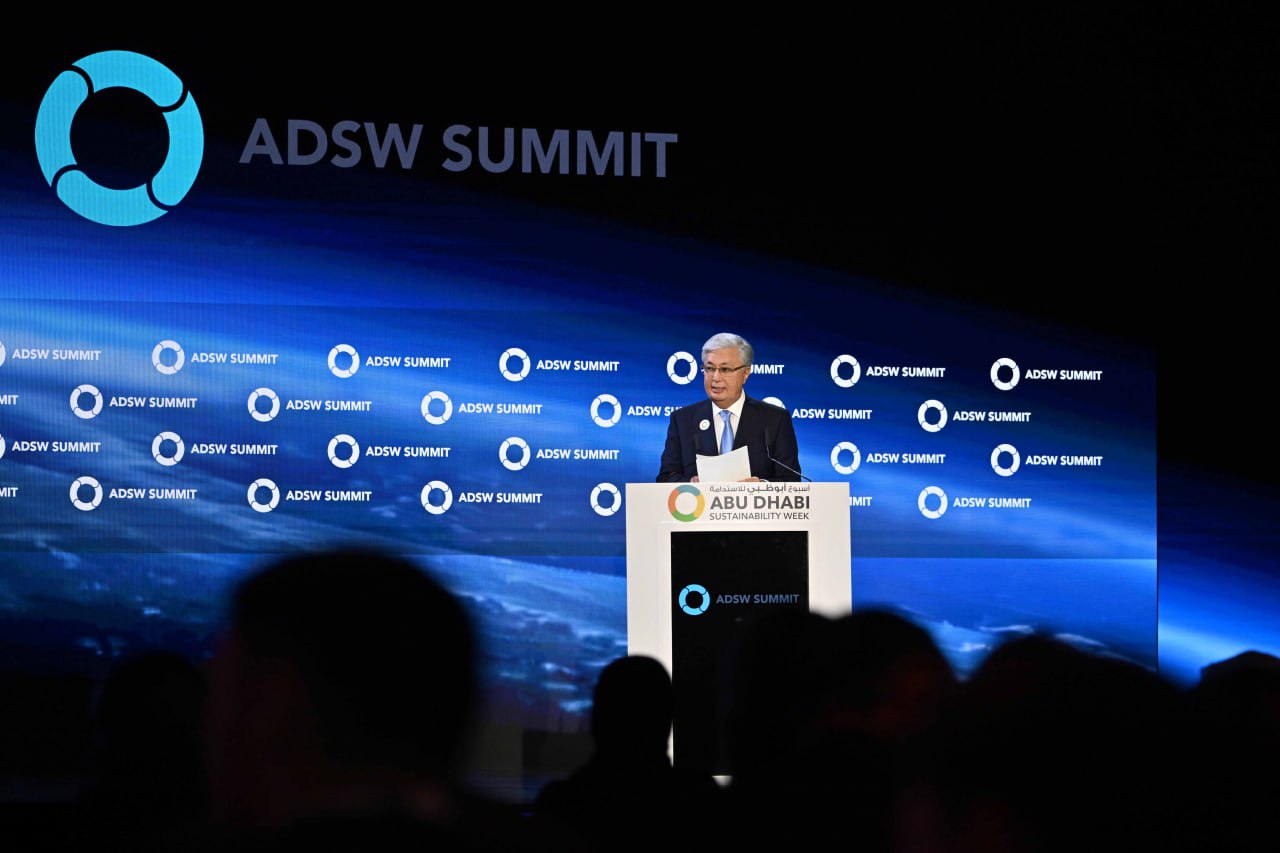 پرەزيدەنت: جاھاندىق جىلىنۋ – ورتالىق ازيا ءۇشىن باستى سىن-قاتەردىڭ ءبىرى