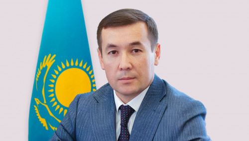 ايبەك سىدىقوۆ مادەنيەت جانە اقپارات ۆيتسە-ءمينيسترى بولىپ تاعايىندالدى