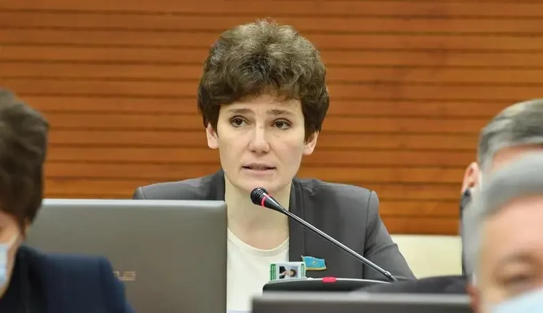 جولاۋشىلاردى تاسىمالداۋ جۇيەسى ساقتاندىرۋ تالاپتارىنا سايكەس كەلمەيدى - دەپۋتات