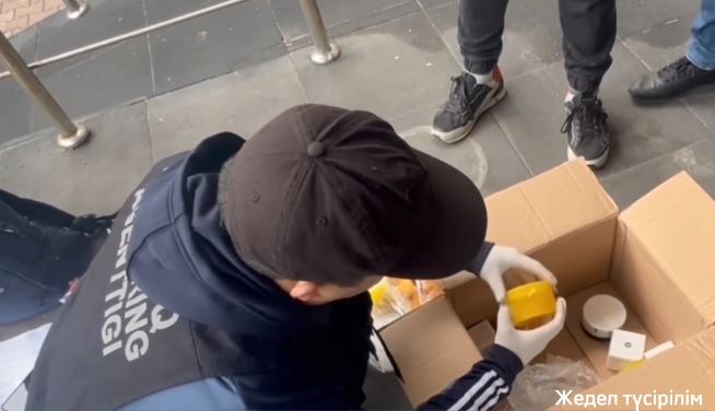 تايلاندتان ەسىرتكىگە تاپسىرىس بەرگەن ەر ادام 16 جىلعا سوتتالدى