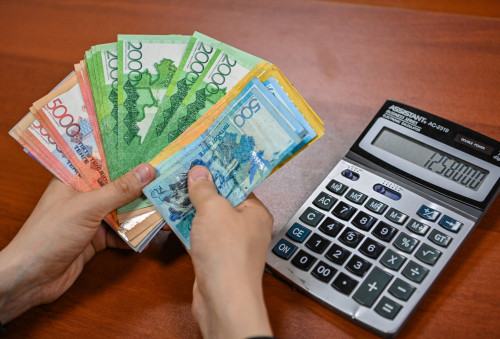 قازاقستاندا زەينەتاقى مەن جاردەماقى مولشەرى ءوستى