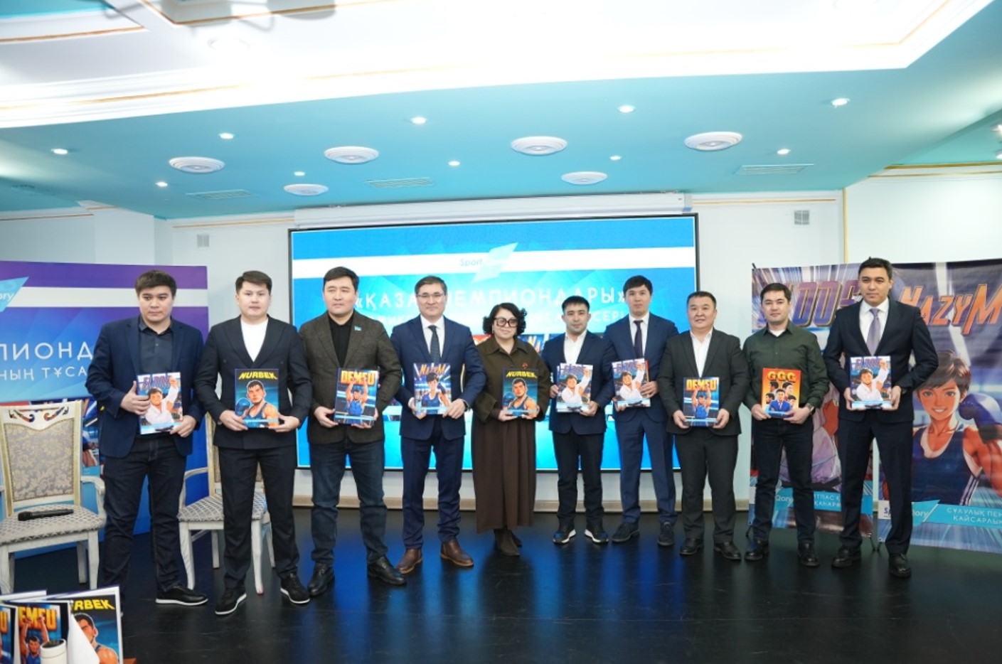 چەمپيوندارىمىز – كوميكس كەيىپكەرلەرى