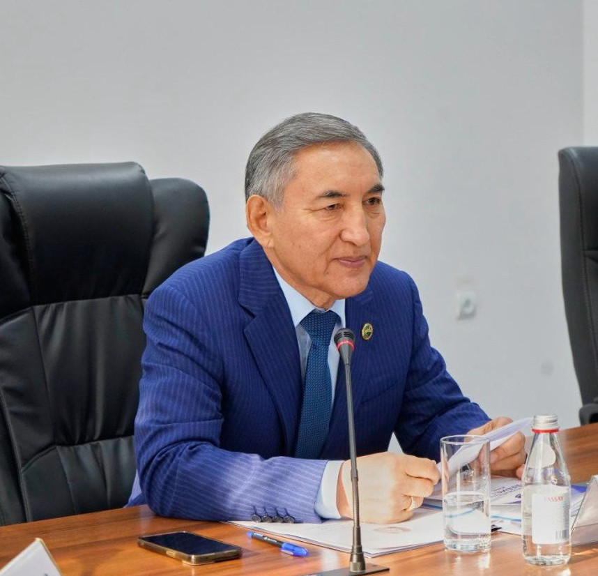 قوعامدى ويلاندىراتىن اشىق-جارقىن اڭگىمە