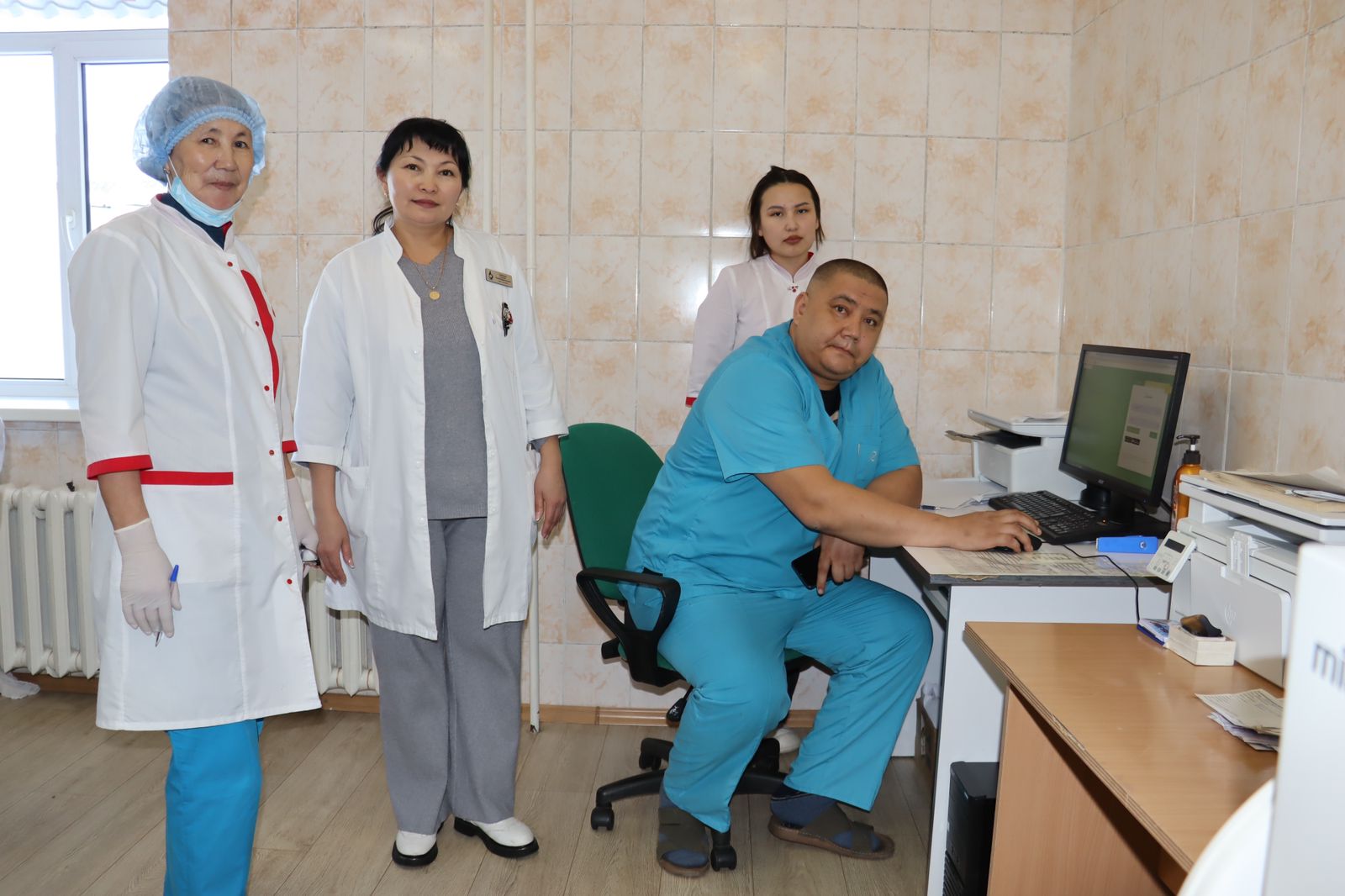 جاس دارىگەرلەرگە – لايىقتى جاعداي