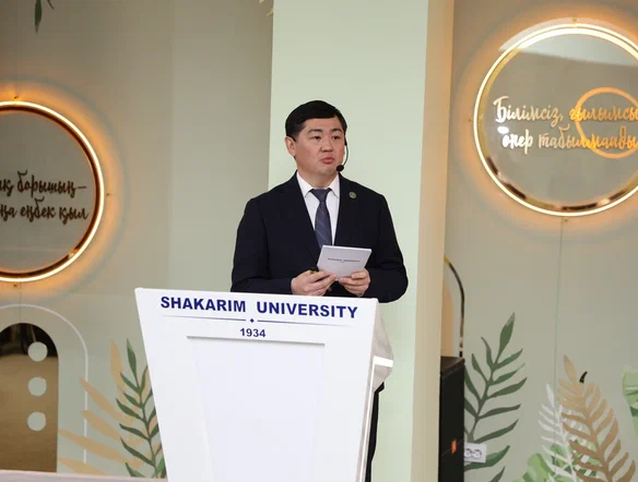 جاسامپازدىق جولىمەن