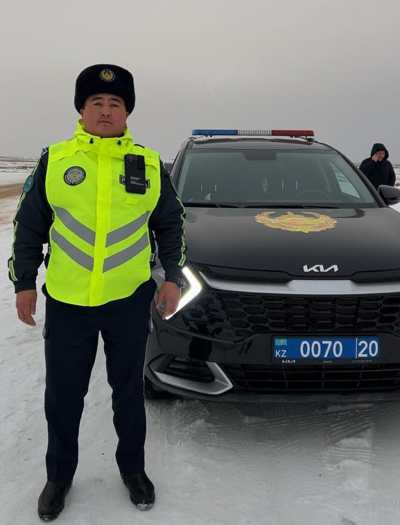 بوراندا 500 كولىككە جول كورسەتكەن پوليتسەي ماراپاتقا ۇسىنىلدى