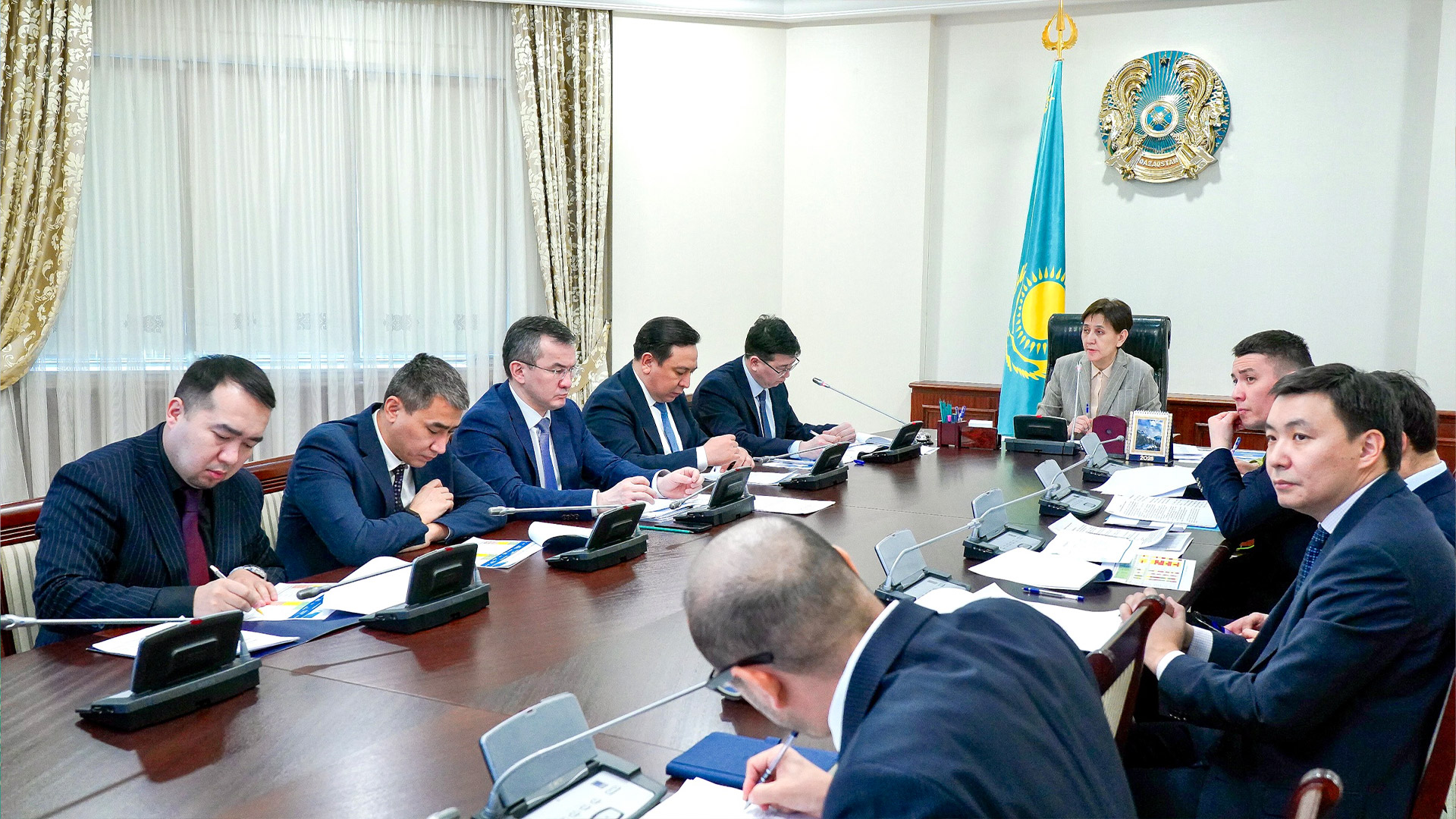 بۋكمەكەرلىك كەڭسەنى جارنامالاعاندارعا ايىپپۇل سالىنادى