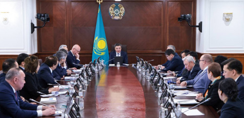 ۇكىمەتتە سالىق-بيۋدجەت رەفورماسى تالقىلاندى