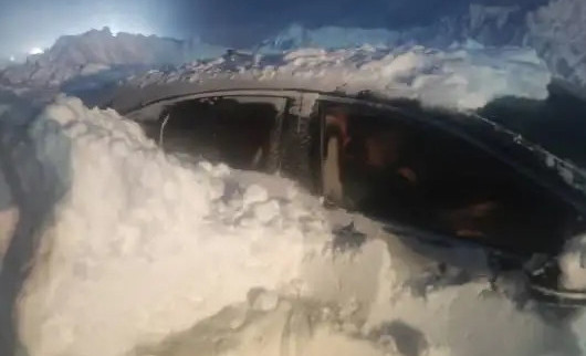 قار كوشكىنى التى كولىكتى باسىپ قالدى