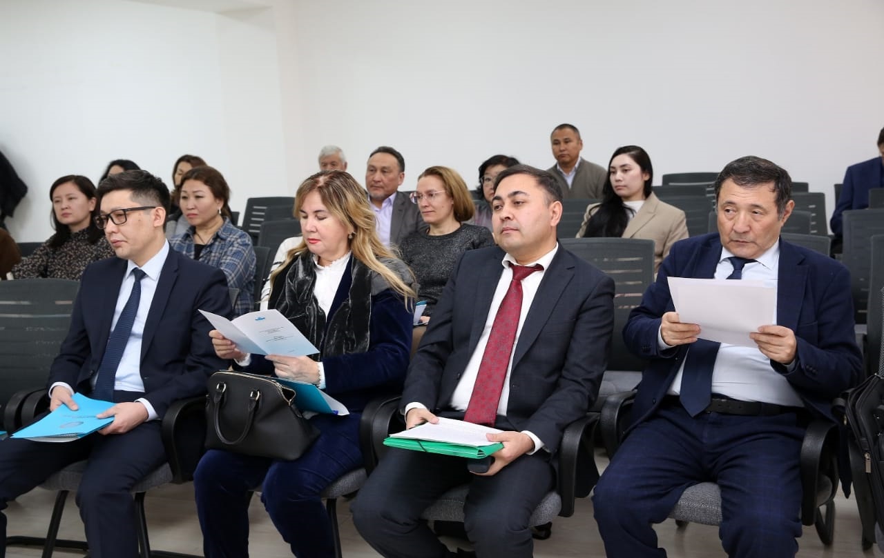 قۇندىلىققا ءزارۋ قوعام