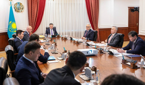 ۇكىمەتتە سىرتقى فاكتورلاردىڭ ەل ەكونوميكاسىنا اسەرى تالقىلاندى