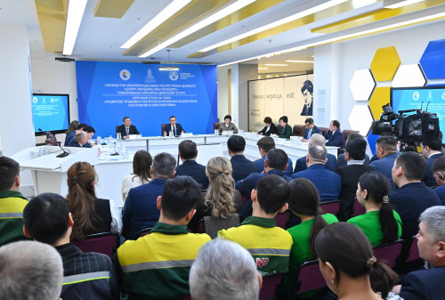 جۇمىسشى ماماندىقتاردىڭ بەدەلى جوعارى  بولۋى كەرەك - ماۋلەن اشىمباەۆ