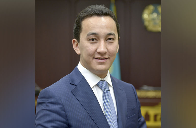 «زاڭ مەن ءتارتىپ» قاعيداسى حالىقتىڭ ساناسىنا تەرەڭ ءسىڭۋى قاجەت - دەپۋتات