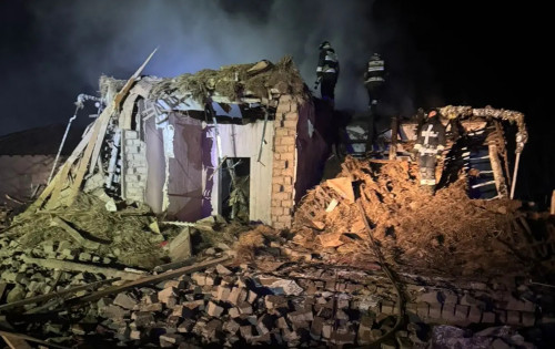 تۇركىستان وبلىسىندا گاز باللونى جارىلىپ, التى ادام زارداپ شەكتى