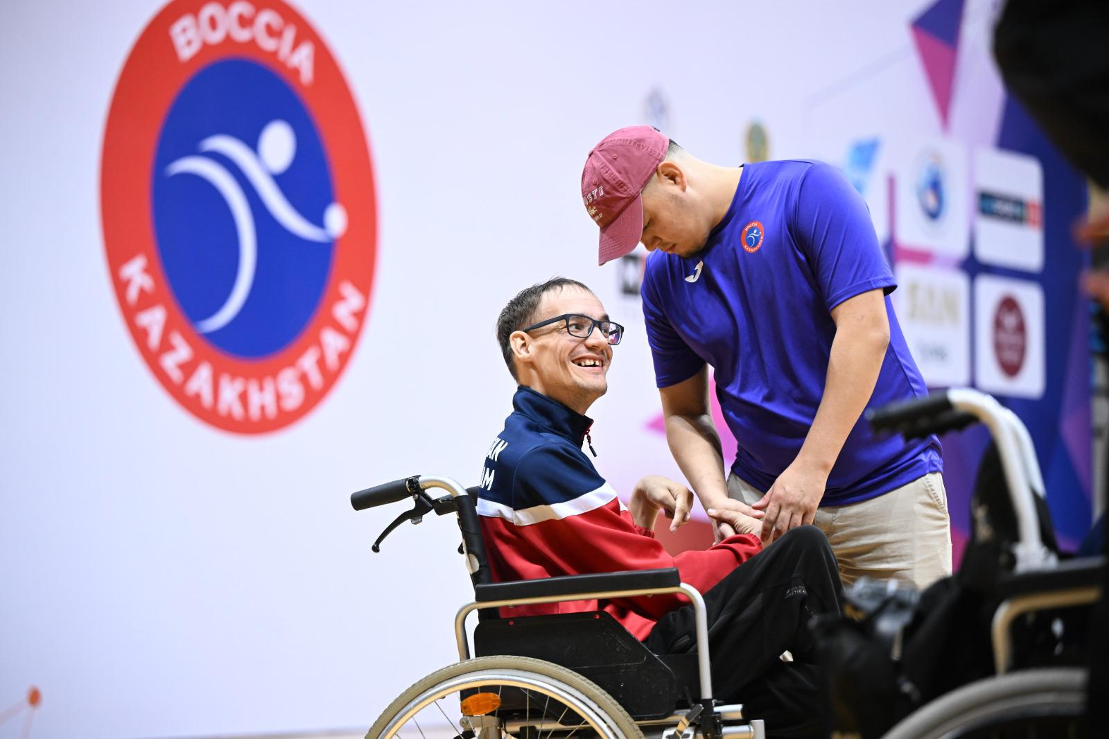 قازاقستانداعى بوچچا فەدەراتسياسى قايىرىمدى جانداردىڭ باسىن قوسىپ ءجۇر