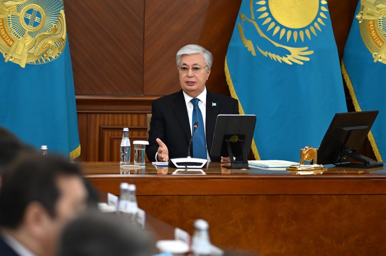 جاڭا ءداۋىردىڭ سىن-قاتەرلەرى از ەمەس - توقاەۆ