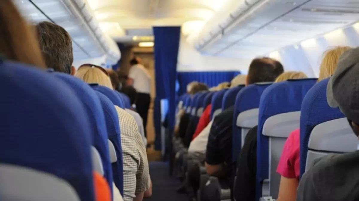 تاشكەنت-نيۋ-يورك رەيسىندە ومىرگە ءسابي كەلدى