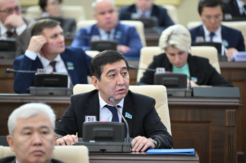 اۋىل حالقىنا نەگە كوشتىڭ دەپ قاي بەتىمىزبەن ايتامىز - رينات زايتوۆ