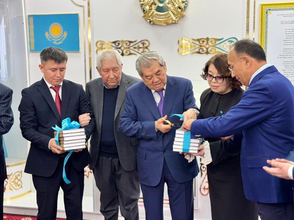 كۇندەلىكتەر سويلەيدى