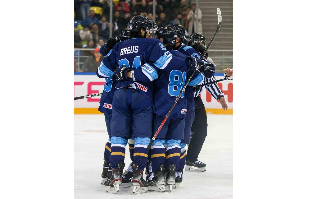 قىسقى ازيا ويىندارىن حوككەيشىلەر جەڭىسپەن باستادى