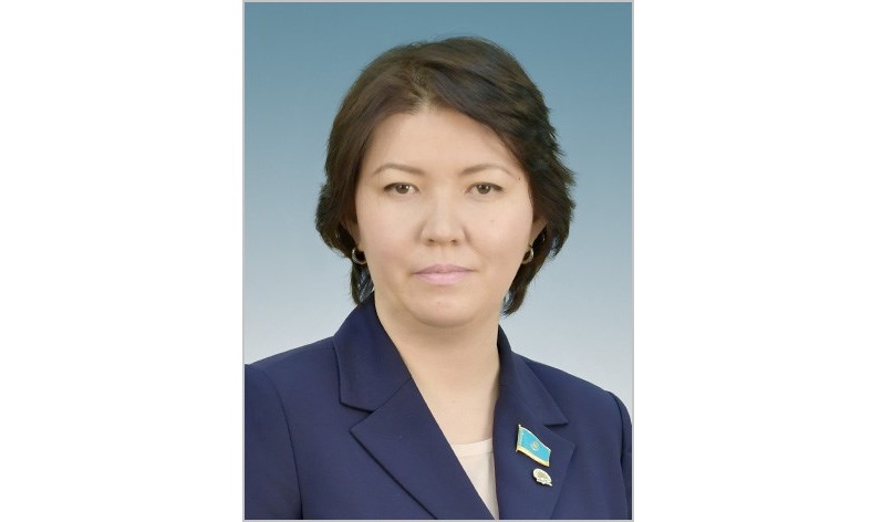 تەحنيكالىق قىزمەتكەرلەردىڭ ەڭبەكاقىسىندا تەڭگەرىمسىزدىك بايقالعان