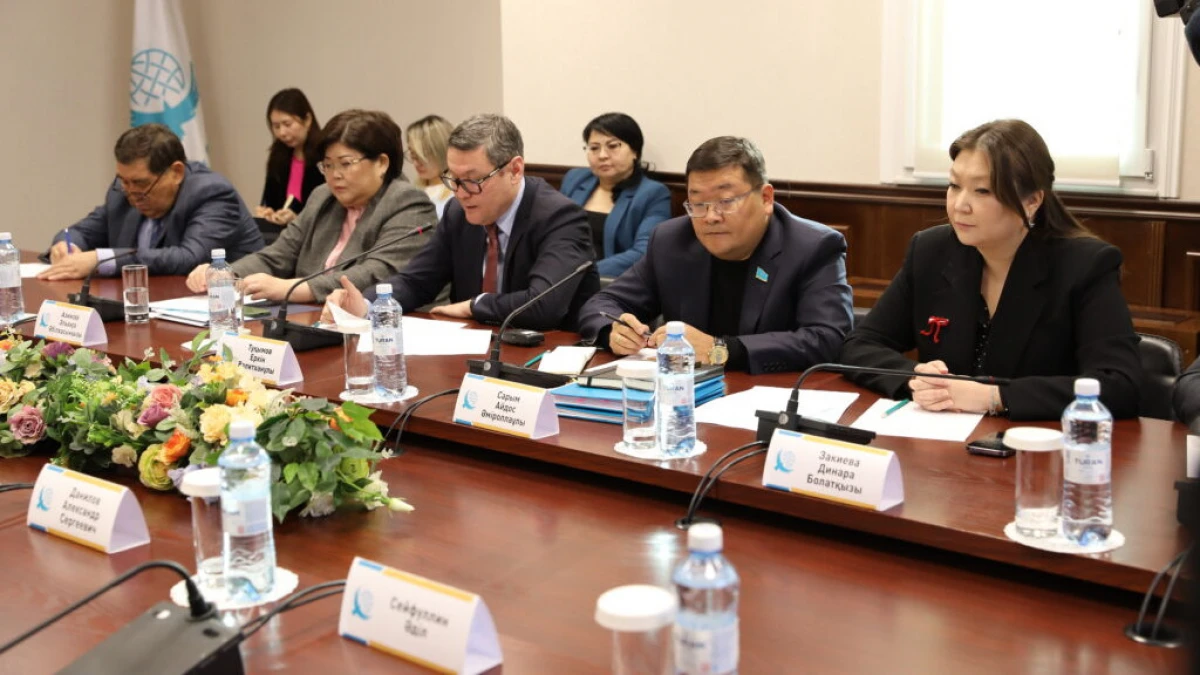 رەفورمالار جويقىن داۋىل جاعدايىندا جۇزەگە اسىرىلدى - تالعات قاليەۆ