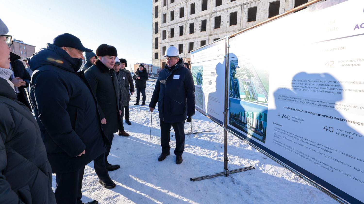 ولجاس بەكتەنوۆ قوسشىنىڭ باس جوسپارىمەن تانىستى