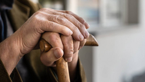 اتىراۋدا ەر ادام تۋىسىن ءولتىرىپ, دەنەسىن بولشەكتەپ تاستاعان