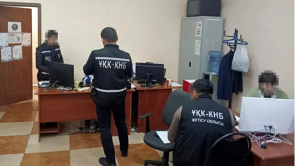 «Damumed»-كە رۇقساتسىز قول جەتكىزگەن ەكى تۇرعىن ۇستالدى