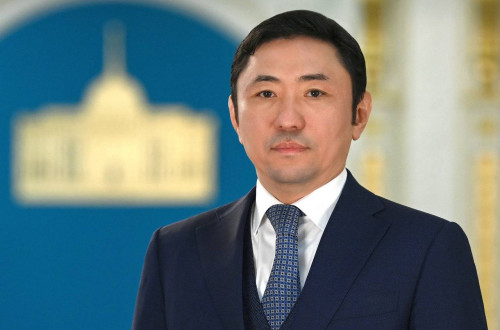 قر پرەزيدەنتىنىڭ كەڭەسشىسى لاۋازىمىنان بوساتىلدى