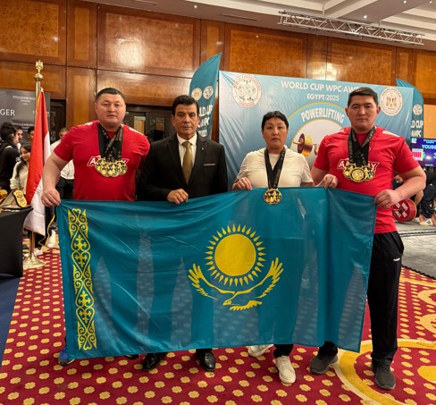 چەمپيون ۇستاز