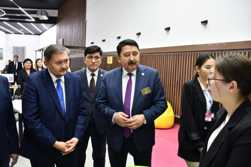 تاشەنەۆ جاستارىنىڭ وزىق يدەياسى