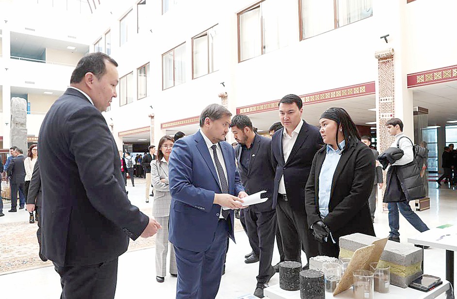 مۇمكىندىكتەر مەجەلەنگەن ءماجىلىس