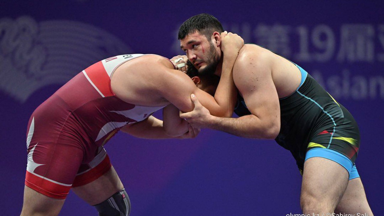 كۇرەس: ءالىمحان التىن الدى