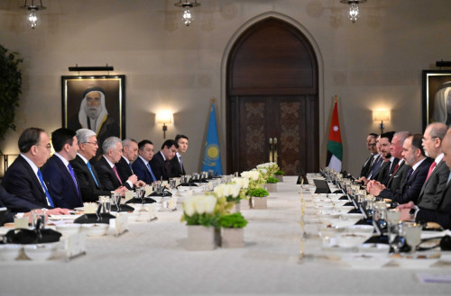 قاسىم-جومارت توقاەۆ يوردانيا كورولىمەن كەلىسسوز جۇرگىزدى