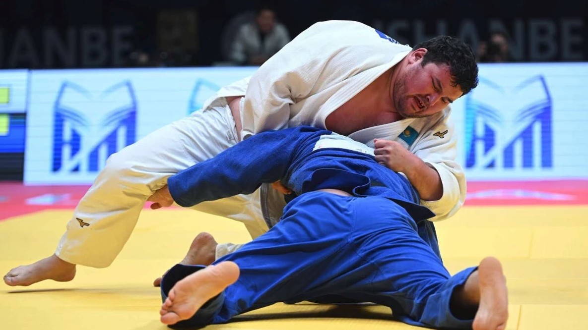 دزيۋدو: ەراسىل عانا ەرلەدى