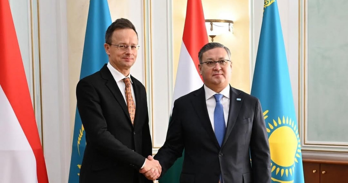 ديپلوماتيالىق بايلانىس نىعايا بەرەدى