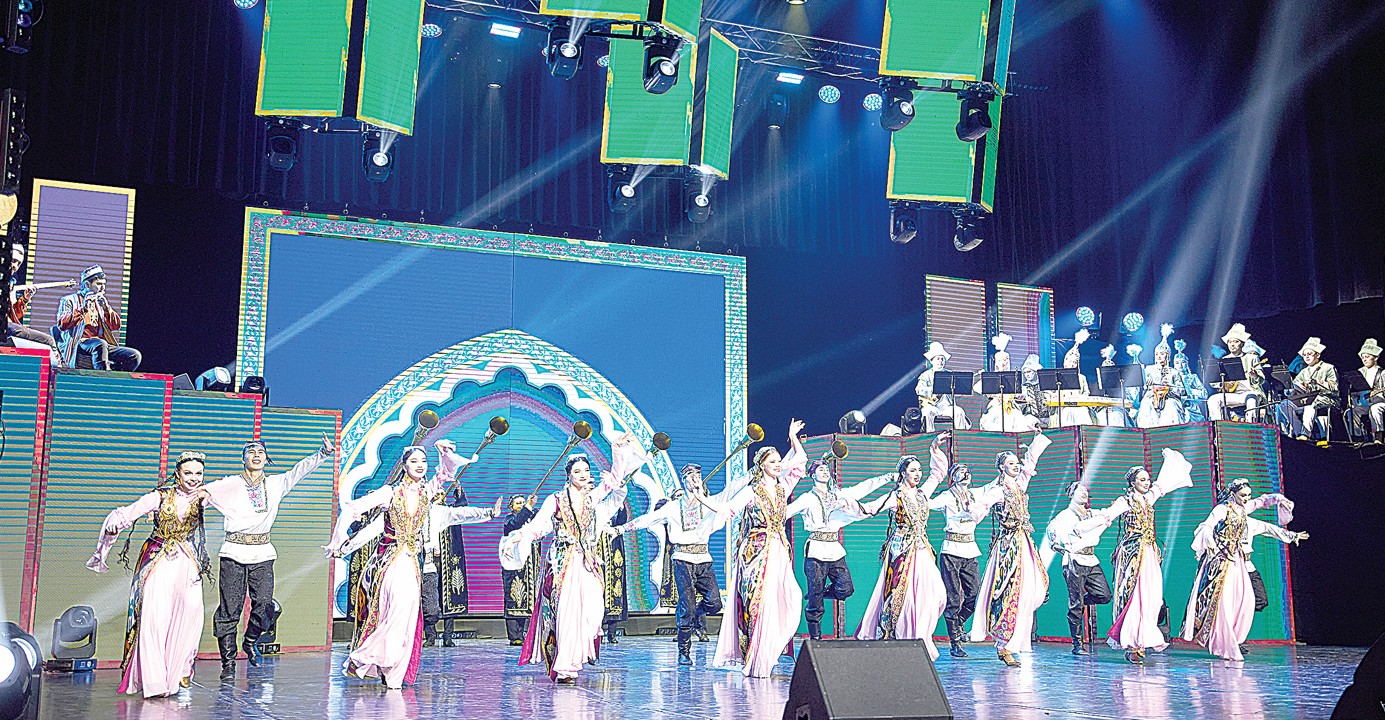 بىرلىكتى نىعايتقان ونەر