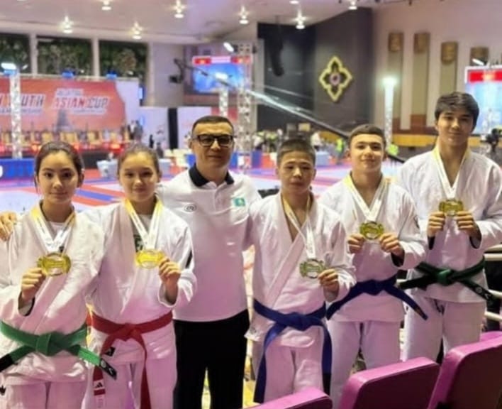 ازيا دوداسىندا ەلوردالىق 11 بالۋان جەڭىسكە جەتتى