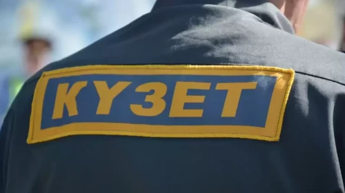 پاۆلودار مەكتەبىندە ماس كۇزەتشى وقۋشىعا جۇدىرىق جۇمساعان