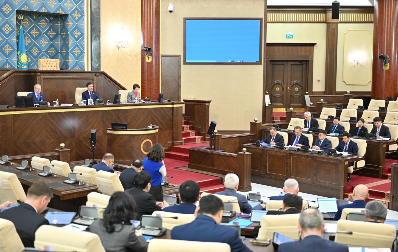 قىلمىستىق جولمەن كەلگەن كىرىستەر قاتاڭ باقىلانادى