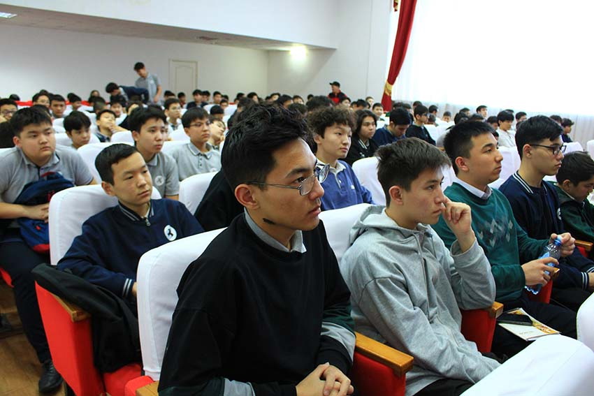 جاسوسپىرىمدەرگە كەرەك كەزدەسۋ