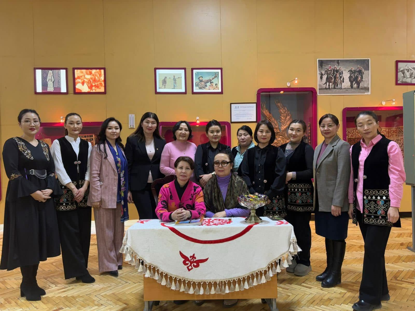 روزا رىمباەۆا: «ەلدەن كەلدى» دەپ ەرەكشە قۇرمەتتەدى