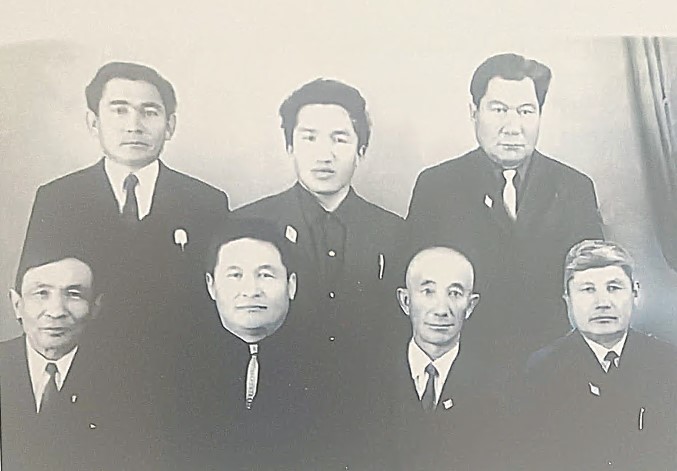 تۇتاس اۋىل ۇستاز تۇتقان تۇلعا