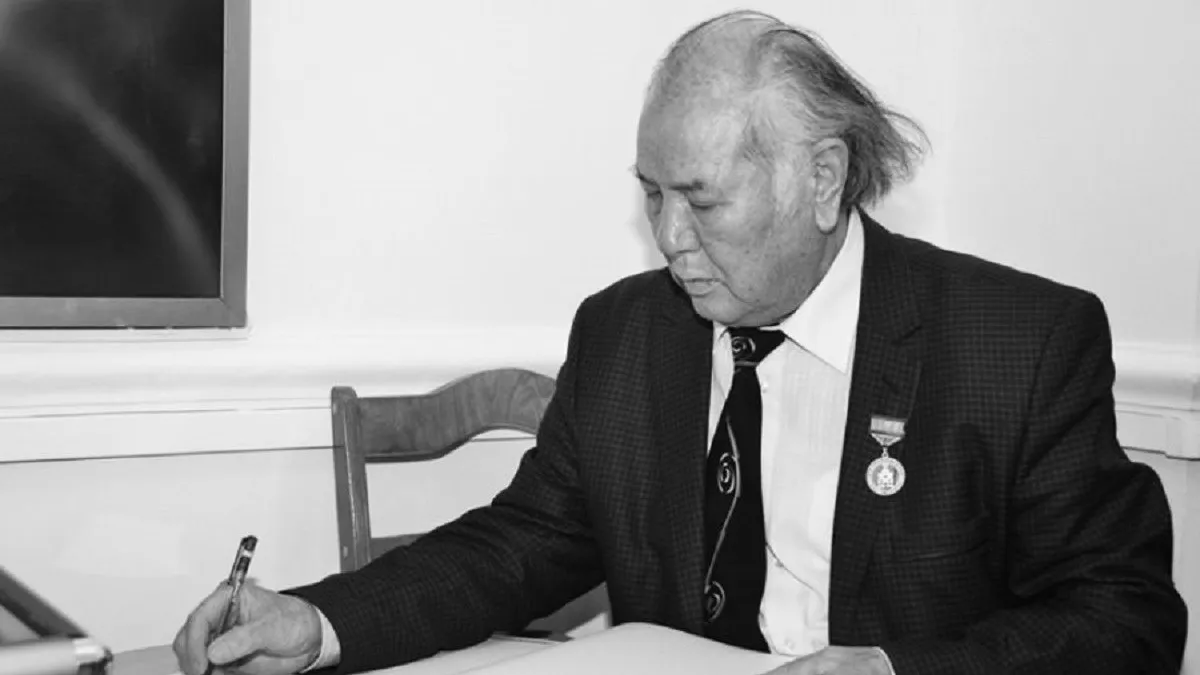 دارقان دارىن