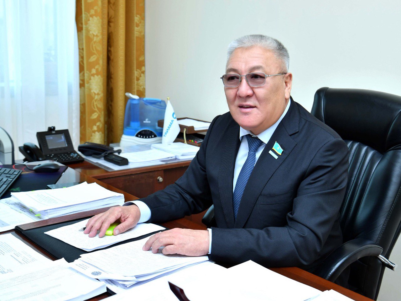  ۇلىقبەك تۇماشينوۆ: حالىققا ءتيىمدى قۇجات قابىلداندى