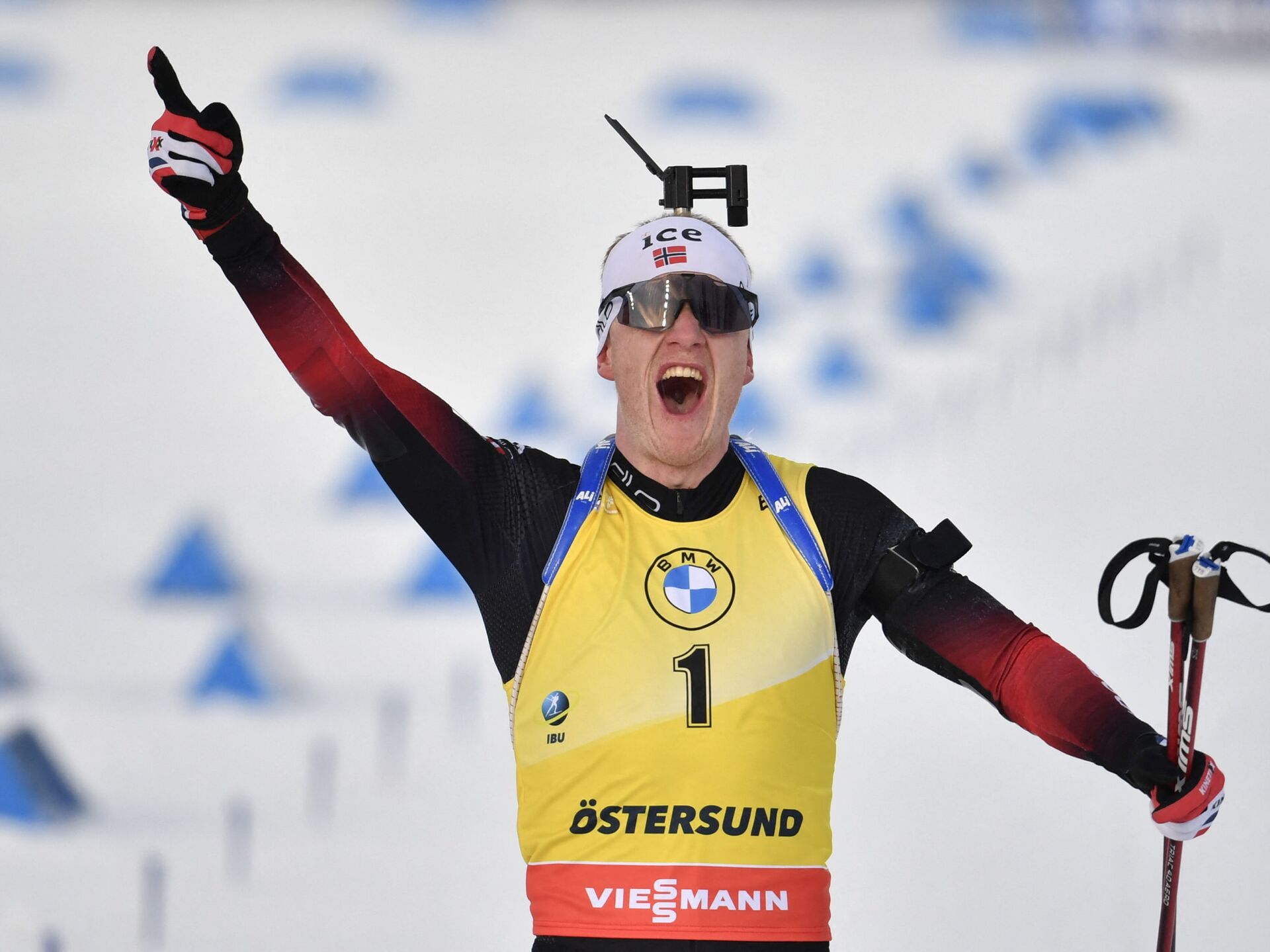 جۇلدەسىز ورالدى