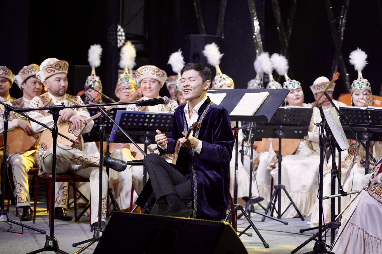 ەستە قالارلىقتاي ەرەكشە كونتسەرت