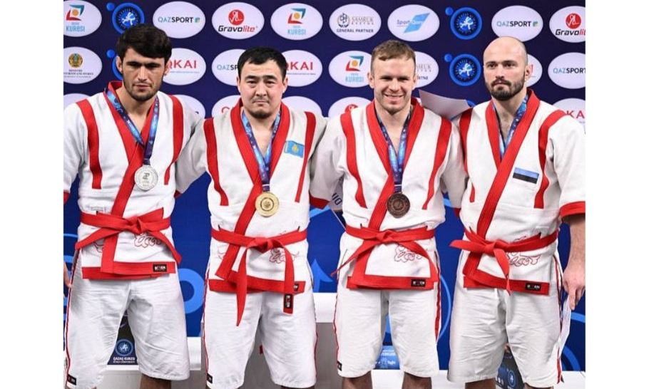 قازاق كۇرەسىنەن قورجىندا 11 التىن